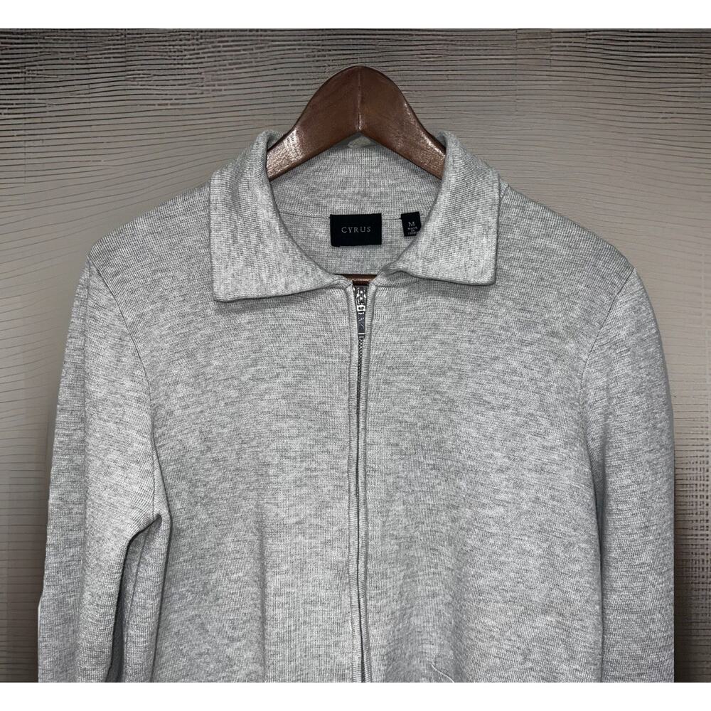 Sold - Picture 2 of 7